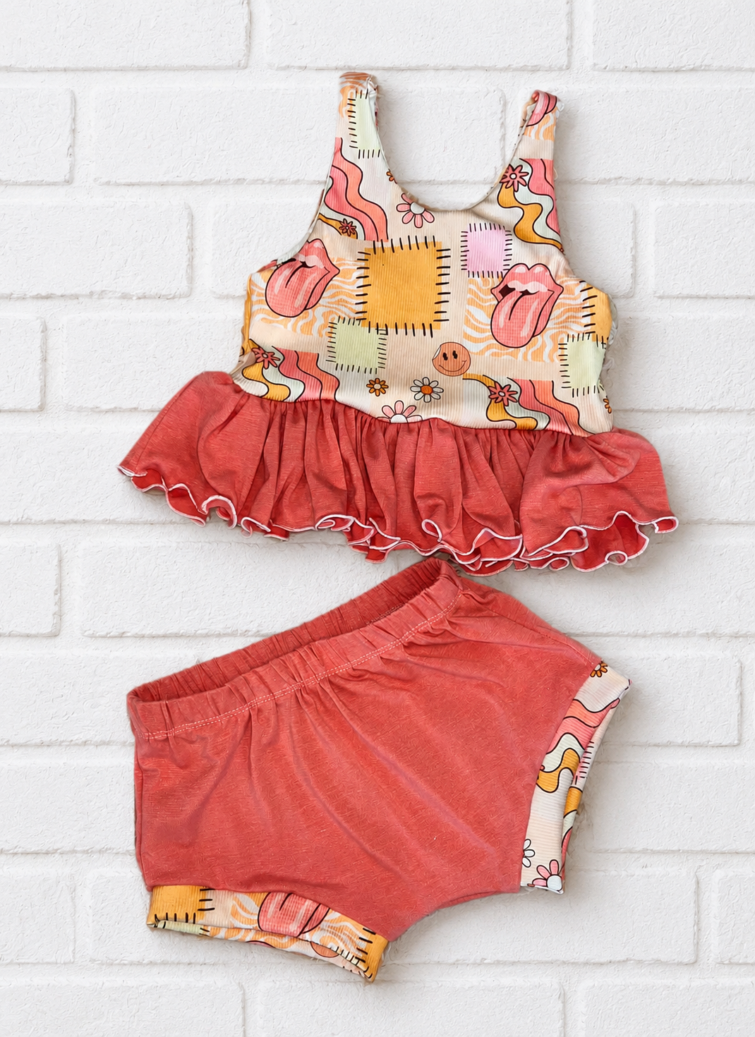 3T RTS paisley top & shorties