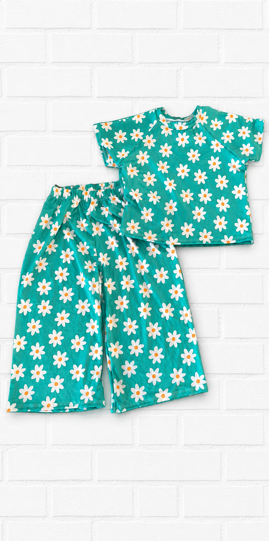 4T RTS raglan & flow pants