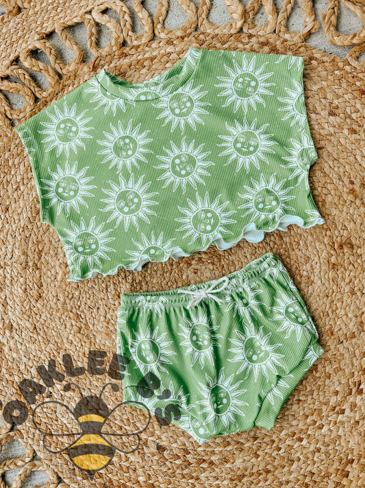 Green Suns Beach Set