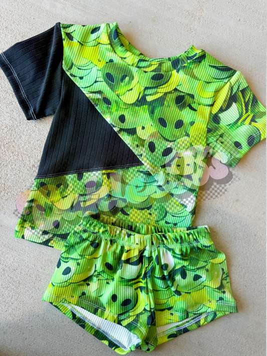 Alien Aiden Tee & Breezy Shorts