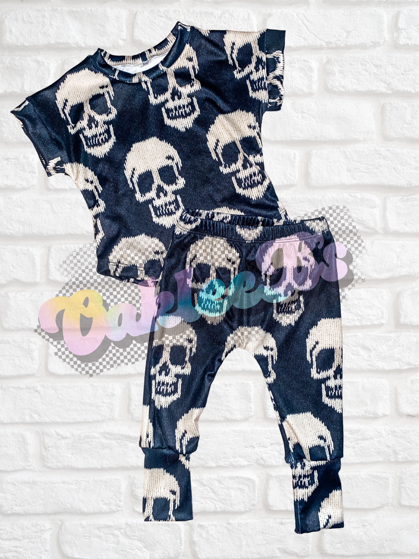 Black Skulls Short Sleeve Dolman & Joggers